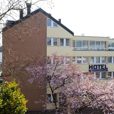 Hotel Am Duesseldorfer Platz Ratingen Exterior foto